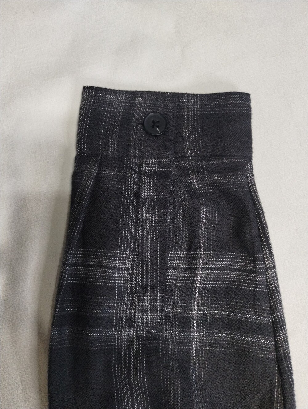 Maurices Charcoal Plaid Button-Up Shirt Size 0x - Picture 6 of 11